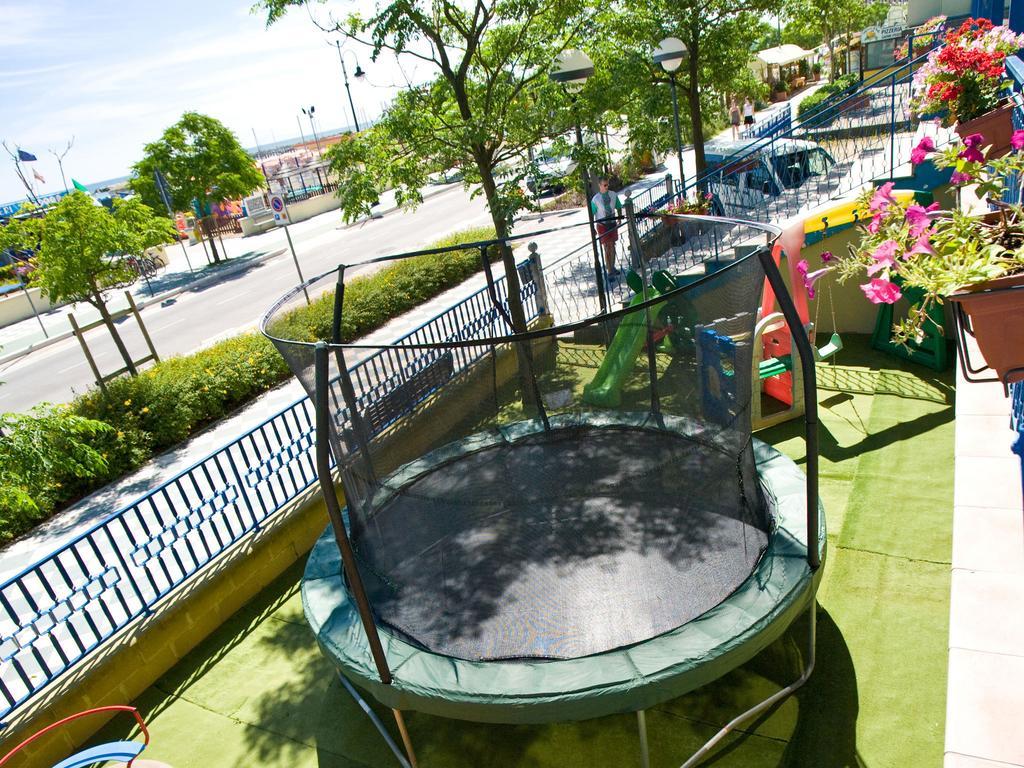 Hotel Moja Cesenatico Zewnętrze zdjęcie